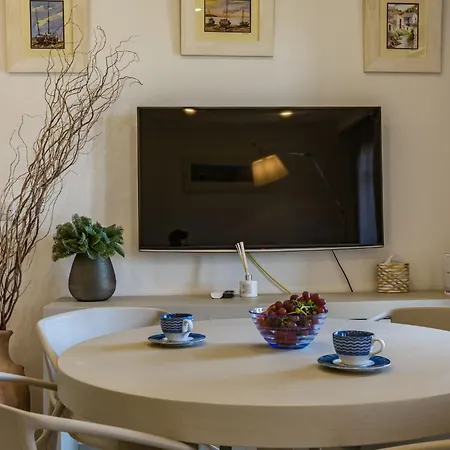 Db11 Adjacent To Aphrodite Hills Communal Pool Retreat Lägenhet