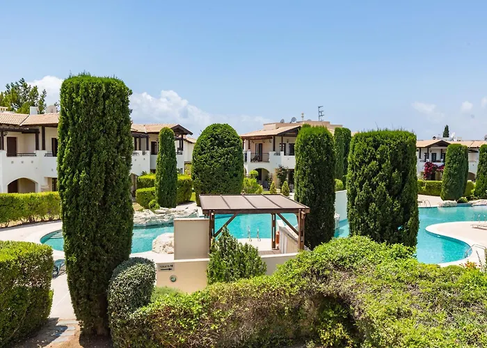 Db11 Adjacent To Aphrodite Hills Communal Pool Retreat Lägenhet *