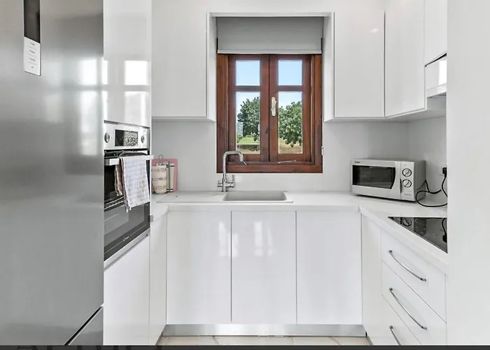 Db11 Adjacent To Aphrodite Hills Communal Pool Retreat * Куклия